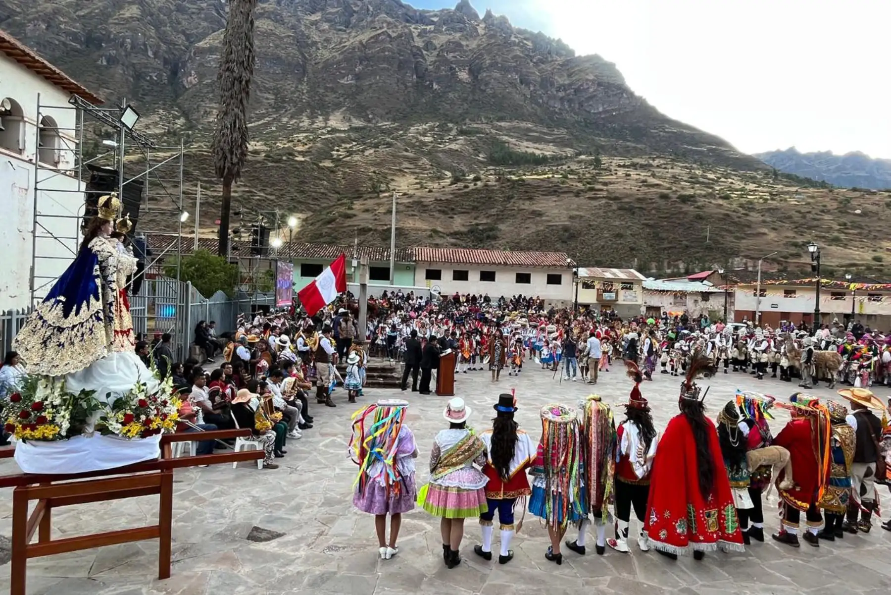 Las celebraciones, que cada año concitan la atención de miles de familias cusqueñas y turistas que arriban de diferentes partes del Perú y el mundo, como parte de su paso por los atractivos turísticos, como la Ciudadela Inca de Machu Picchu y otros. Foto: ANDINA/ Percy Hurtado