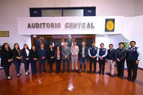 Foto-noticia