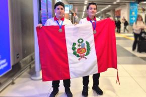 Estudiantes peruanos rumbo al MIT ganan dos medallas de plata en olimpiada de matemáticas. Foto: ANDINA/Difusión.