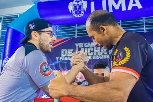 El deporte de lucha de brazos busca posicionarse en el Perú
