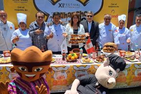 Anuncian el XI Festival del Chancho al Palo en Chancay del 10 al 12 de octubre de 2025. Foto: Andina.