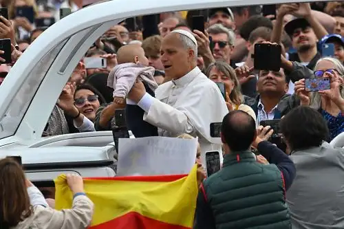 El Papa León XIV celebra la Misa del Jubileo por el mundo misionero y los migrantes