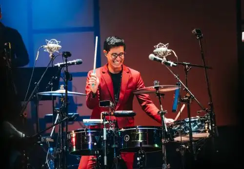 Tony Succar impulsa a nuevos talentos peruanos y les producirá disco.