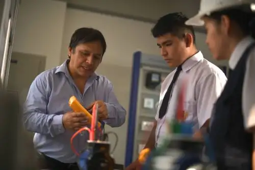 Modelo de Secundaria con Formación Técnica dará oportunidades a 250,000 estudiantes