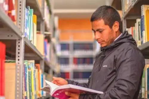 Beca Permanencia: inició postulación para seguir estudios superiores. Mira los requisitos. Foto: ANDINA/Difusión.