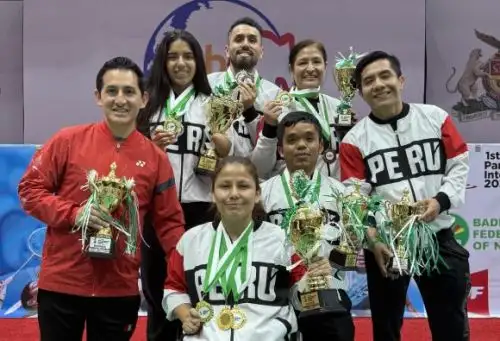 Parabadmintonistas nacionales triunfaron en torneo disputado en África