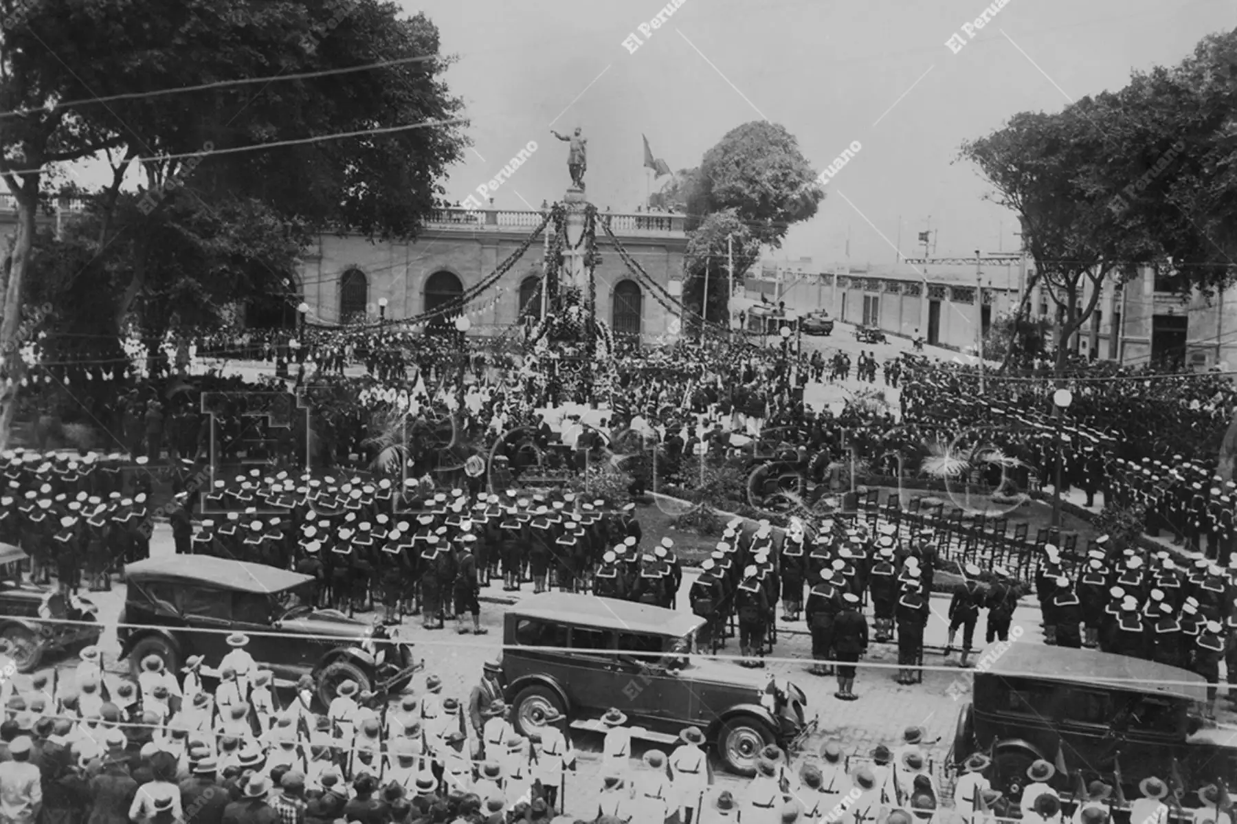 Callao - 1928 / Homenaje al almirante Miguel Grau Seminario en el día de la Marina de Guerra del Perú. Foto: Archivo Histórico de El Peruano