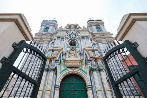 Municipalidad de Lima entrega las fachadas de la iglesia de las Trinitarias tras restauración