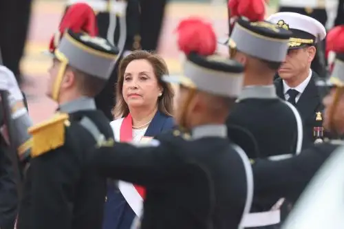 Presidenta Dina Boluarte participa en homenaje a Miguel Grau y a la Marina de Guerra
