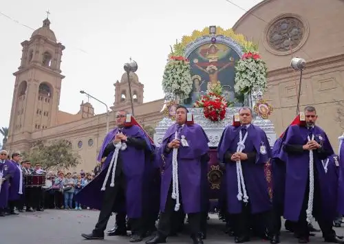 La imagen del Señor de los Milagros realizará tres recorridos en la ciudad de Tacna. El primero de ellos será el sábado 18 de octubre. ANDINA/Difusión