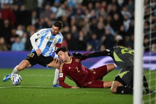 Nahuel Ferraresi volverá a tener un duelo con Lionel Messi