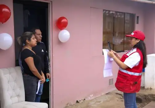 Más de 500 familias de la zona de Tierra Prometida y de la provincia de Pisco, región Ica, se beneficiarán con la jornada de empadronamiento que realizará Cofopri como parte del proceso para la formalización de su propiedad. ANDINA/Difusión