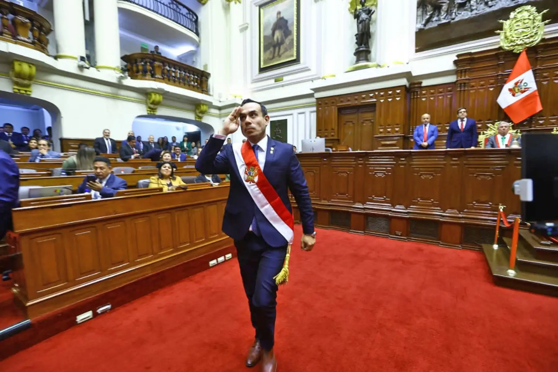 En cumplimiento con lo establecido en el artículo 115 de la Constitución Política, el titular del Parlamento, José Jerí Oré, juró como presidente de la República. Foto: Congreso
