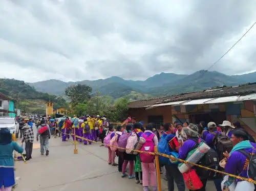 La llegada de miles de peregrinos y turistas a Ayabaca por la Festividad del Señor Cautivo, que la Dircetur Piura estima en más de 100,000, generará un movimiento económico superior a los S/ 10 millones en esta provincia. ANDINA/Difusión