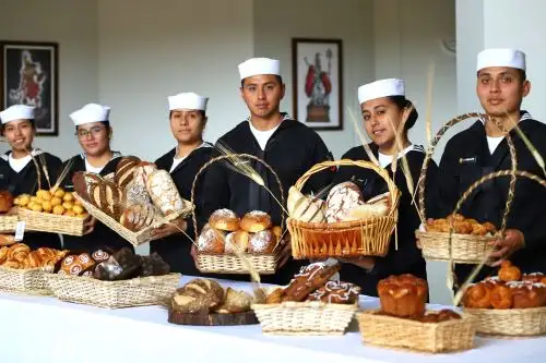 Más de 800 chalacos fueron beneficiados con Taller de Panadería “Pan a la Chalaca”. Foto: Difusión