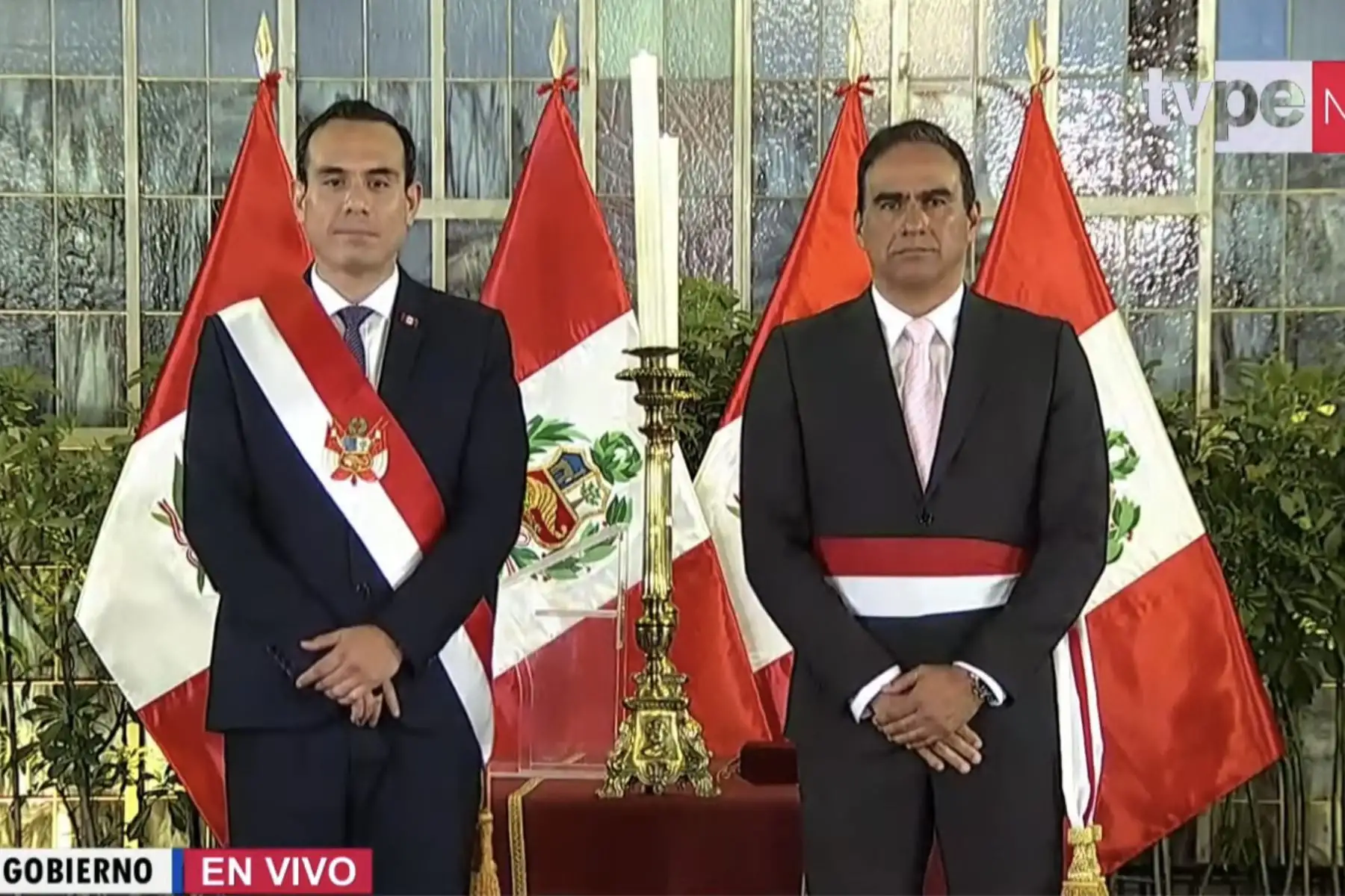 Óscar Fausto Fernández Cáceres jura como ministro de Trabajo y Promoción del Empleo