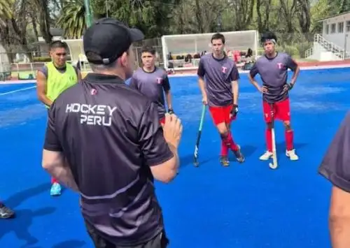 Escuadra nacional de hockey se prepara con fuerza