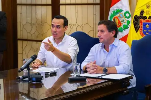 El presidente José Jerí Oré y el alcalde de Lima, Renzo Reggiardo, coordinaron acciones y estrategias para resguardar el orden en la ciudad