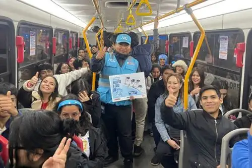 ATU lanza rutas especiales para conciertos de Kevin Kaarl y Eladio Carrión. Foto: Difusión