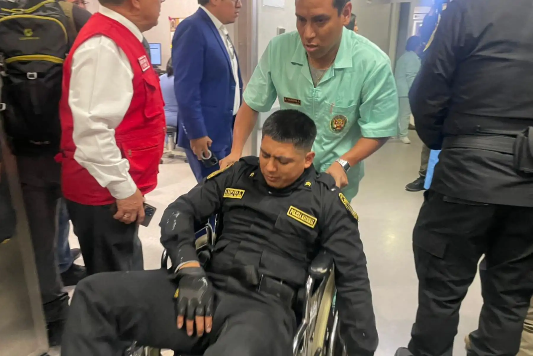Unos 84 polícias resultaron heridos durante manifestación informa PNP