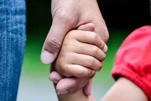 Demanda de filiación y alimentos: no necesitas abogado para presentarla. Foto: ANDINA/Difusión.