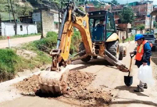MTC envía maquinaria a región Cajamarca para la recuperación y mantenimiento de la carretera Cutervo - Sócota. ANDINA/Difusión
