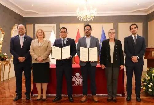 Elecciones 2026: JNE y Transparencia promoverán educación cívica e integridad electoral.