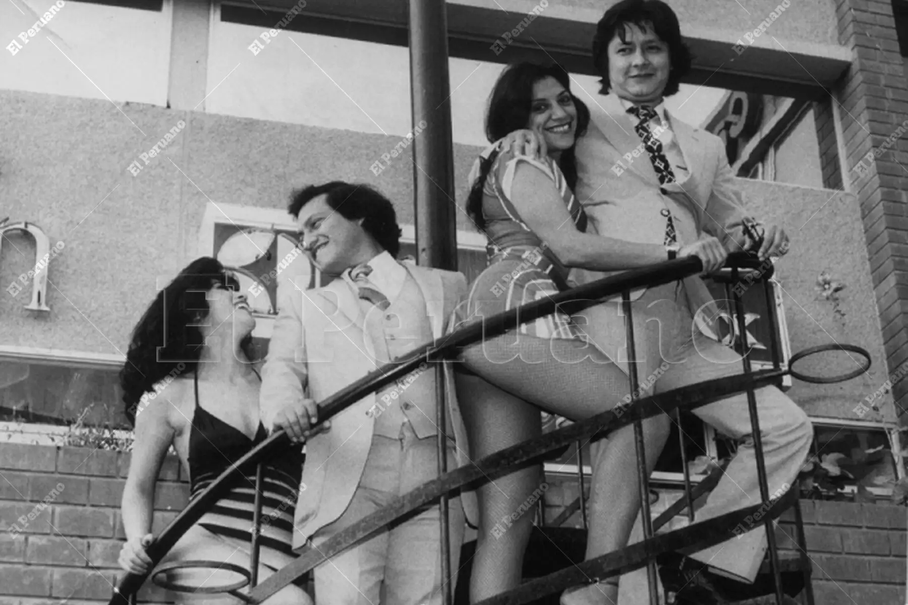 Lima - 1982 / Actores Adolfo Chuiman, Bettina Onetto y Elmer Alfaro protagonistas de la obra de café teatro "Papá Navaja". 
Foto: Archivo Histórico de El Peruano