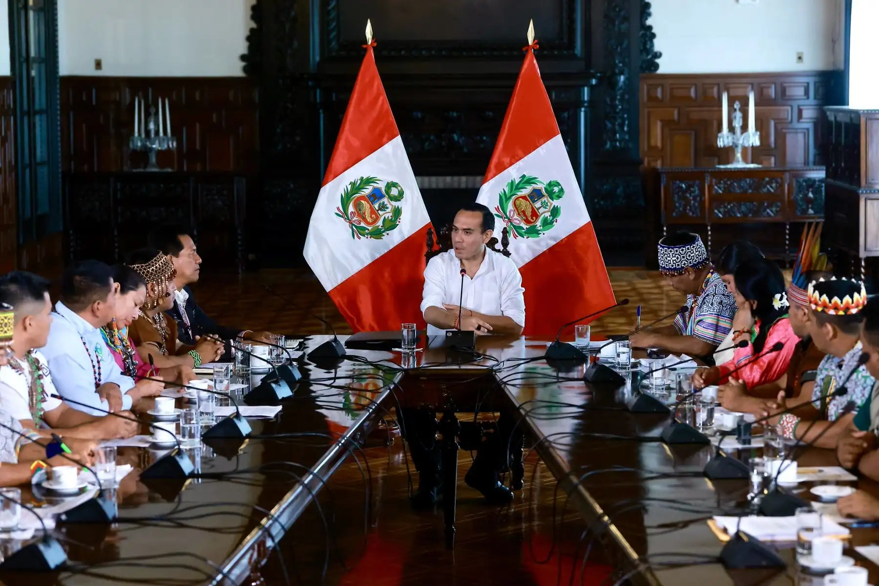 Presidente José Jerí Oré lideró reunión con representantes de comunidades nativas de la Amazonía.
Foto: ANDINA/Prensa Presidencia