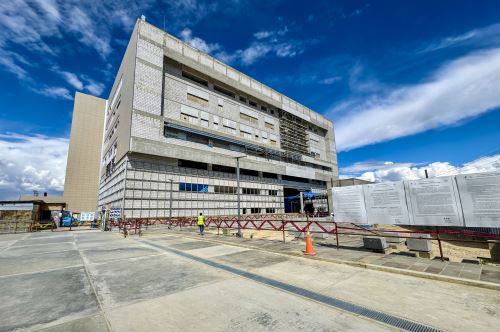 EsSalud destacó que los nuevos hospitales que construye en Puno, Cajamarca e Ica beneficiarán a más de 500,000 peruanos. ANDINA/Difusión