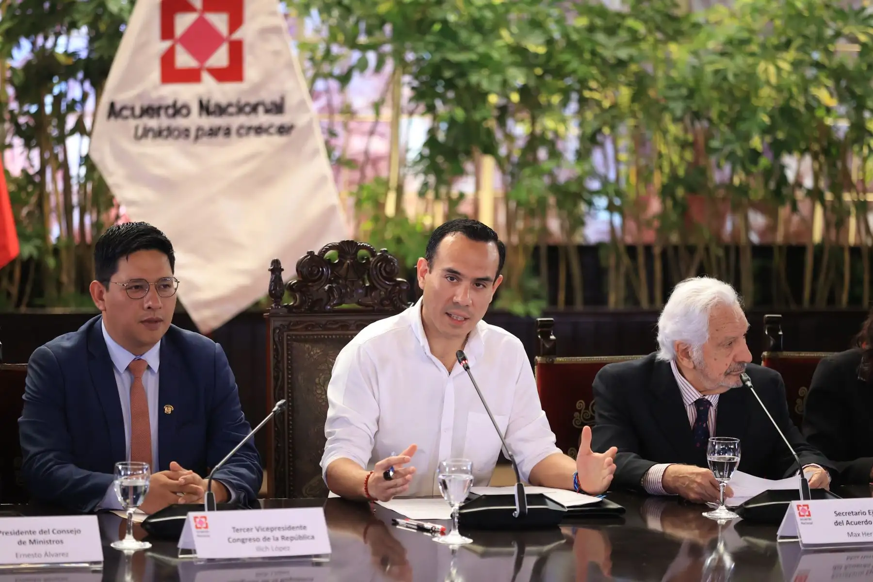 El presidente de la república, José Jerí Oré, lidera en Palacio de Gobierno la 134.° sesión del Acuerdo Nacional. Foto: ANDINA/ Jhonel Rodríguez