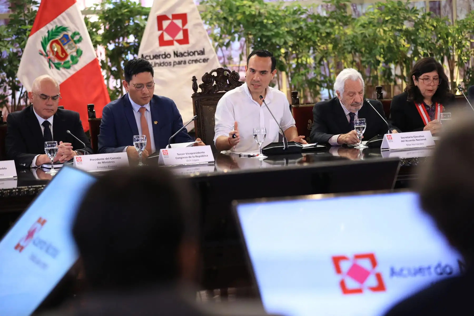 El presidente de la república, José Jerí Oré, lidera en Palacio de Gobierno la 134.° sesión del Acuerdo Nacional. Foto: ANDINA/ Jhonel Rodríguez