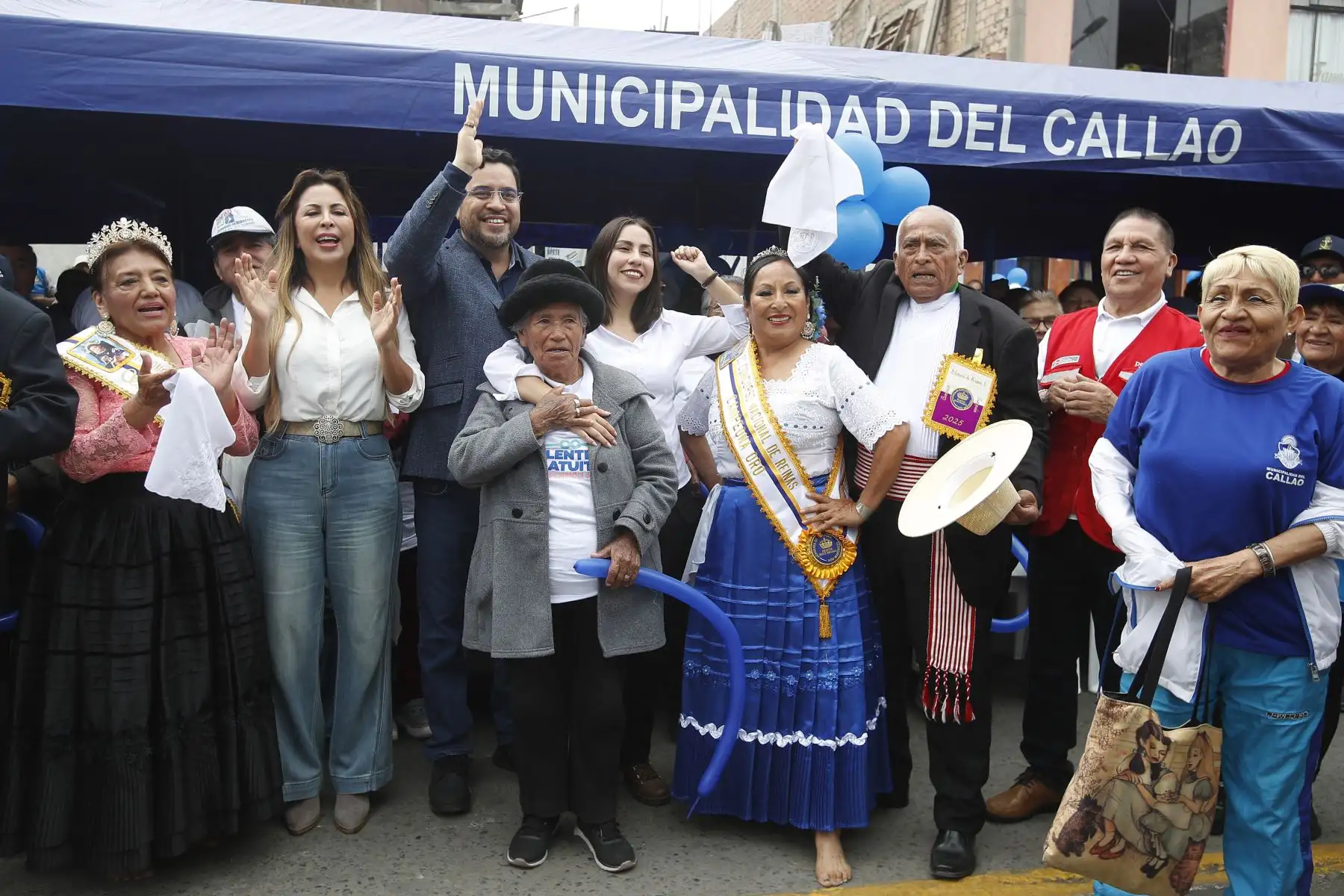 La ministra de Desarrollo e Inclusión Social, Lesly Shica Seguil participa en el Festival del Adulto Mayor por el 14 aniversario de Pensión 65 en el Callao.
Foto: ANDINA/ Eddy Ramos