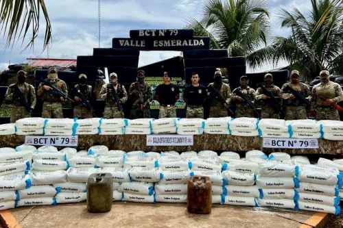 Fuerzas del orden incautan en el Vraem más de 6.7 toneladas de insumos para elaborar droga