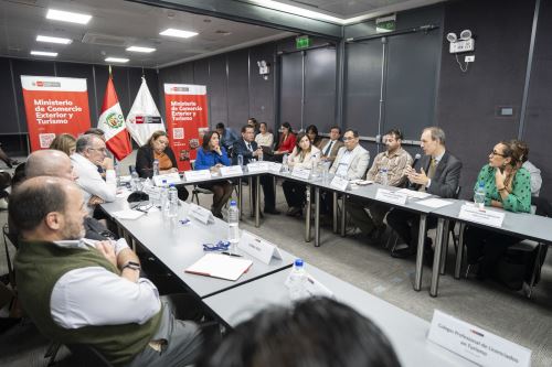 Mincetur promueve trabajo conjunto con gremios para fortalecer el sector turismo. Cortesía Mincetur