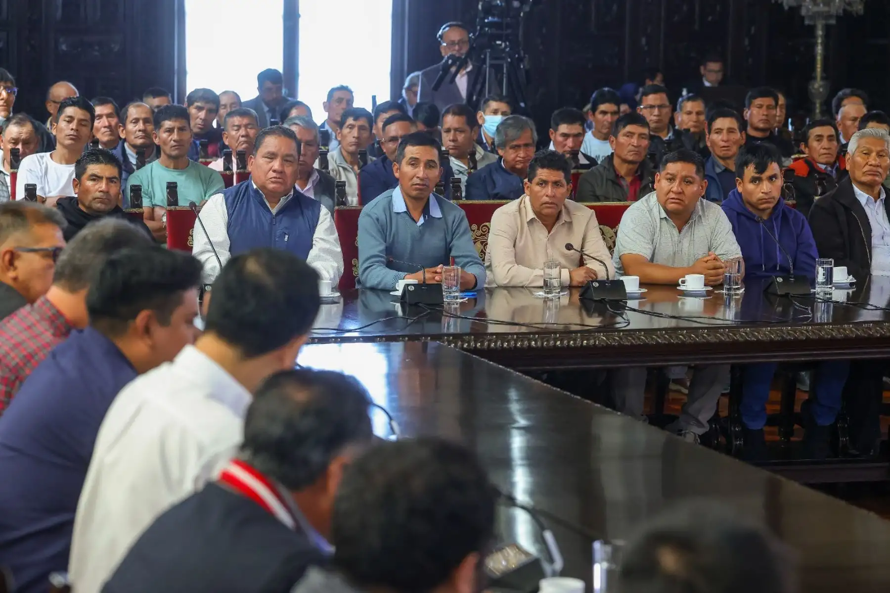 Presidente José Jerí Oré, sostuvo un encuentro con representantes de la Asociación Nacional de Distritalizaciones por Interés Nacional (ANDIN) para atender sus principales demandas. Foto: ANDINA/Prensa Presidencia