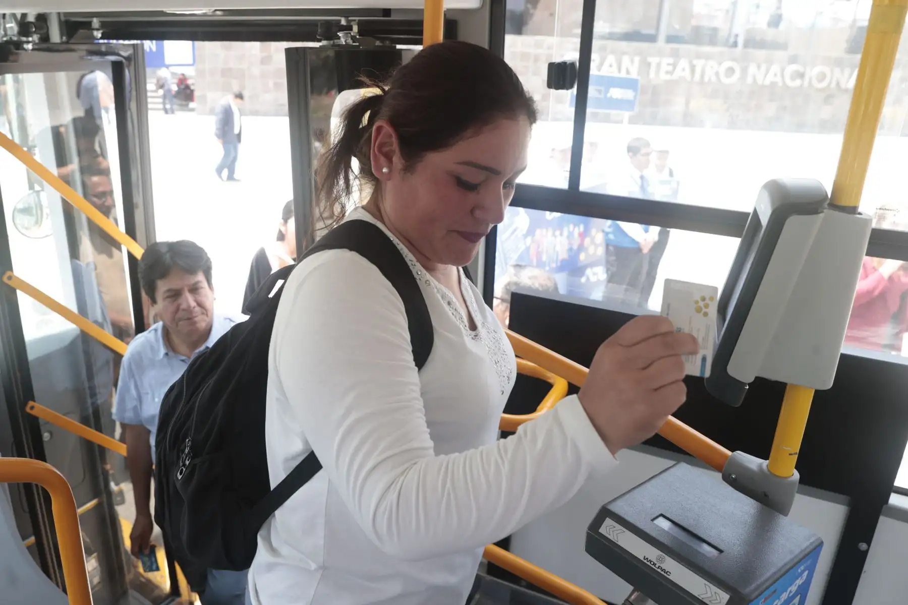 La Autoridad de Transporte Urbano para Lima y Callao (ATU) comunica el lanzamiento de las recargas virtuales con Plin en los corredores complementarios Rojo, Azul y Morado. 
Foto: ANDINA/Vidal Tarqui