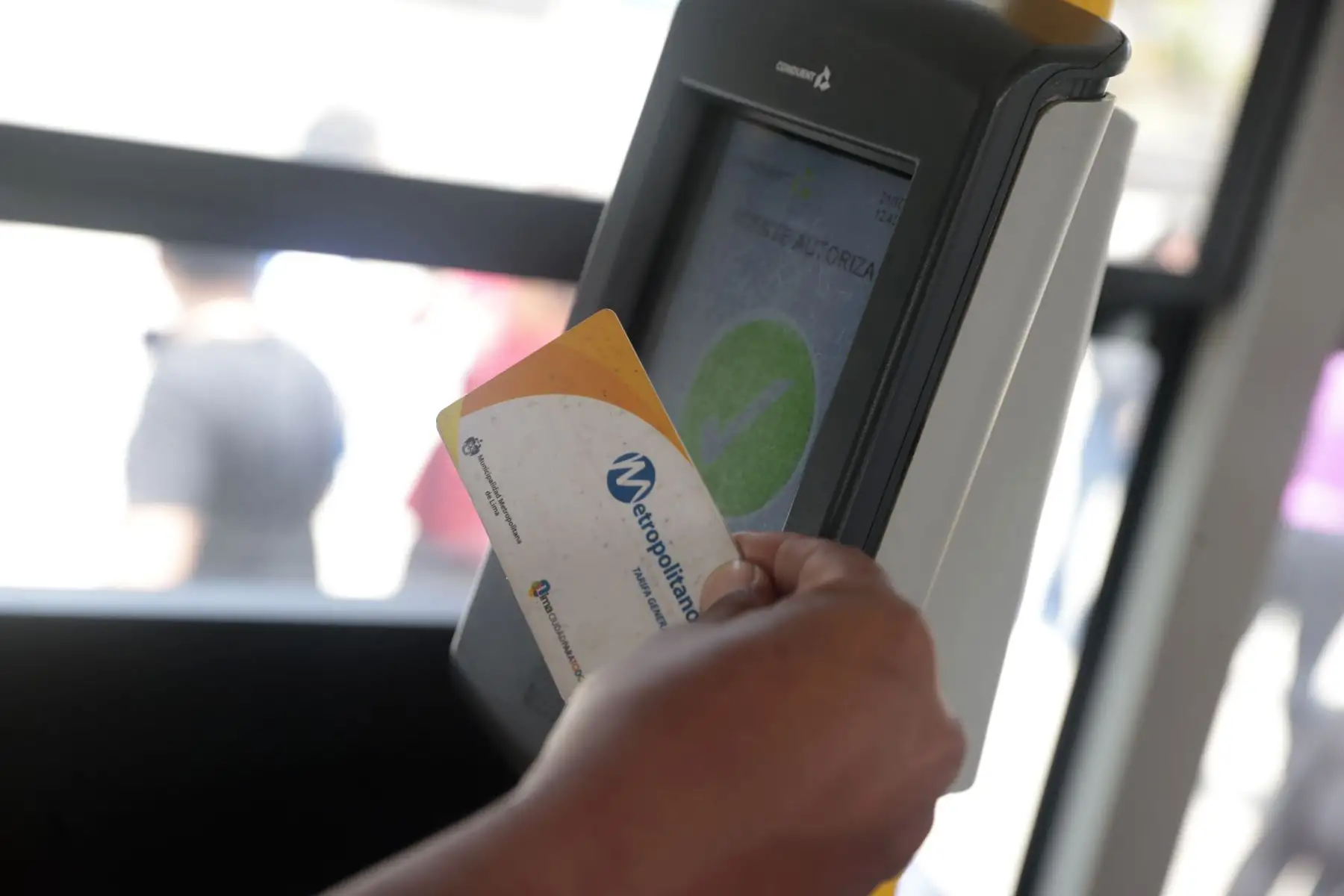 La Autoridad de Transporte Urbano para Lima y Callao (ATU) comunica el lanzamiento de las recargas virtuales con Plin en los corredores complementarios Rojo, Azul y Morado. 
Foto: ANDINA/Vidal Tarqui