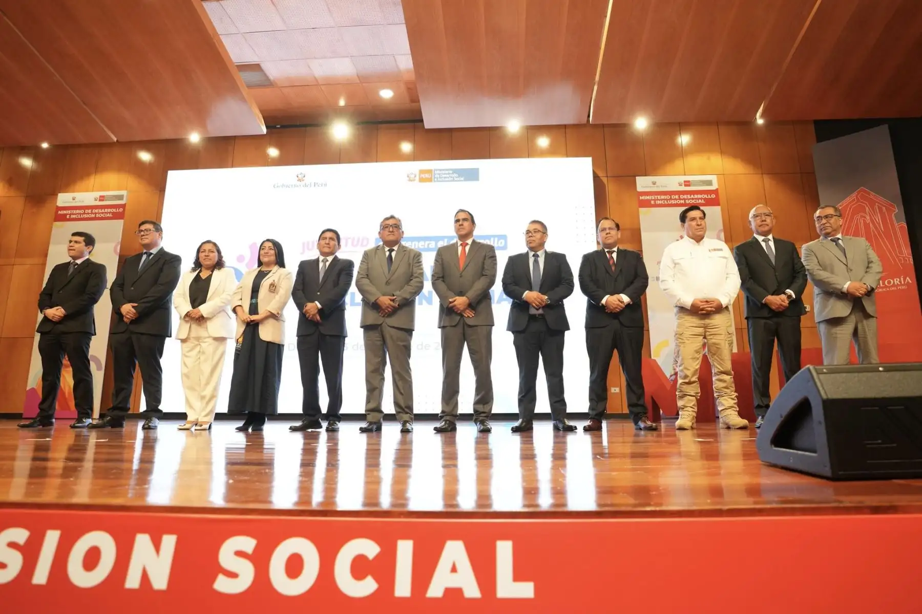 Ministerio de Desarrollo e Inclusión Social,  Lesly Shica Seguil inauguró la XIII Semana de la Inclusión Social.
Foto: Midis
