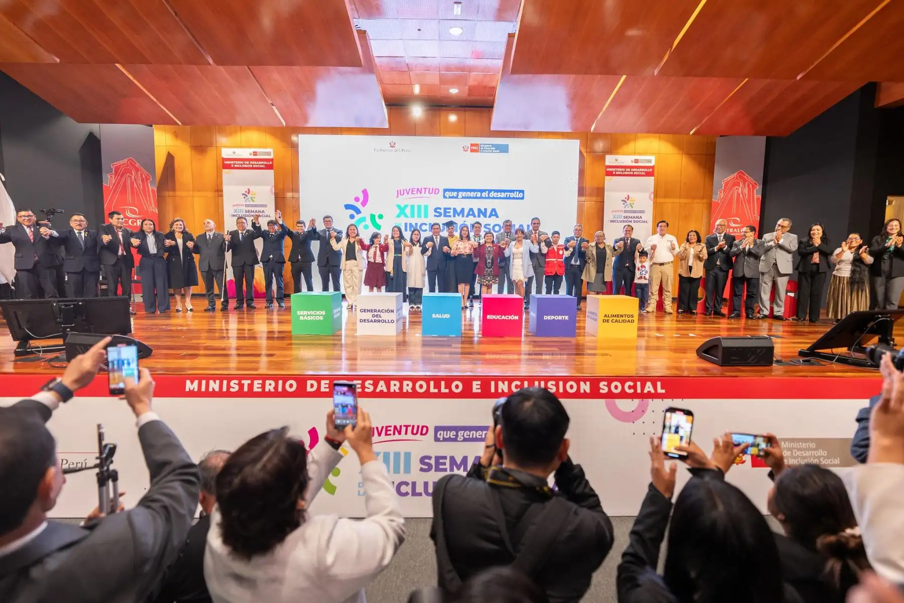 Ministerio de Desarrollo e Inclusión Social,  Lesly Shica Seguil inauguró la XIII Semana de la Inclusión Social.
Foto: Midis