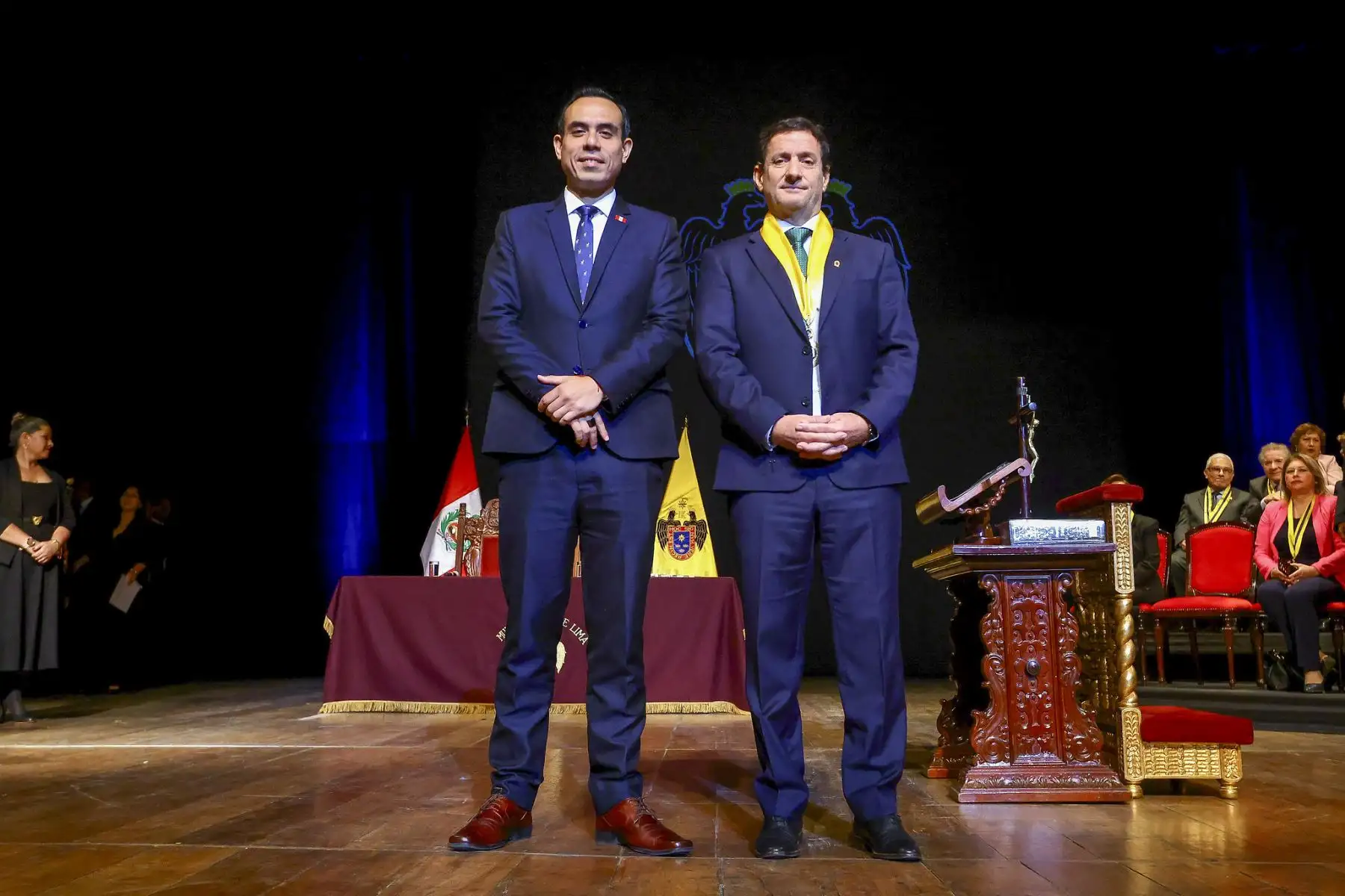 El presidente de la república, José Jerí, participa en la ceremonia de juramentación de Renzo Reggiardo como alcalde metropolitano de Lima.
Foto: ANDINA/Prensa Presidencia