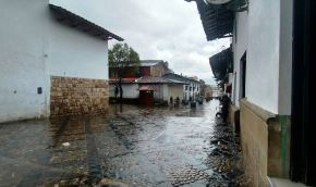 Indeci exhorta a las autoridades de los gobiernos locales y/o regionales a revisar que las rutas de evacuación estén despejadas y debidamente señalizadas, ANDINA/Difusión