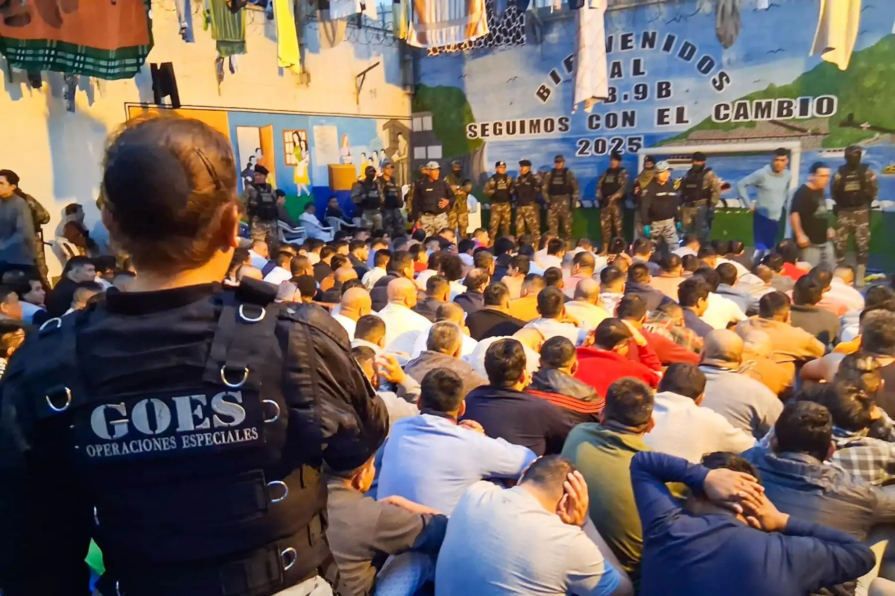 En un nuevo operativo, en el marco del estado de emergencia, el INPE incautó diversos bienes prohibidos. Foto: ANDINA/ INPE
