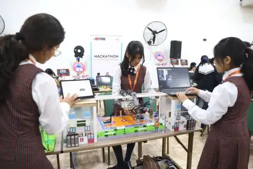 Concursos de Minedu entran a recta final tras movilizar a más de 6 millones de estudiantes. Foto: ANDINA/Difusión.