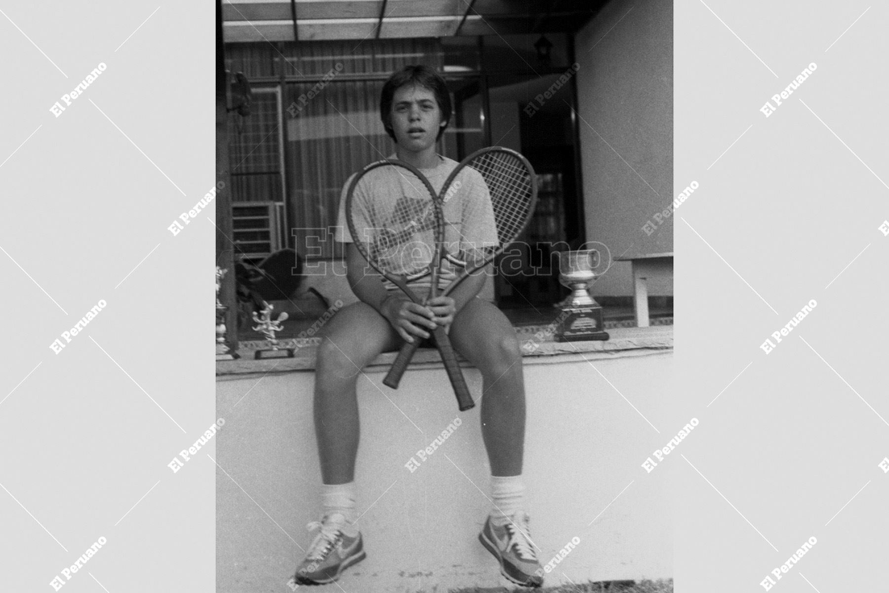 Lima - 31 diciembre 1982 / Un nuevo crack asoma en el tenis peruano. Jaime Yzaga, de solo 15 años, fue la revelación del Campeonato Nacional de Tenis. Foto: Archivo Histórico de El Peruano / Virgilio Molero