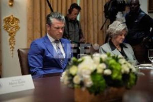 El secretario de Guerra de Estados Unidos, Pete Hegseth. EFE/Yuri Gripas