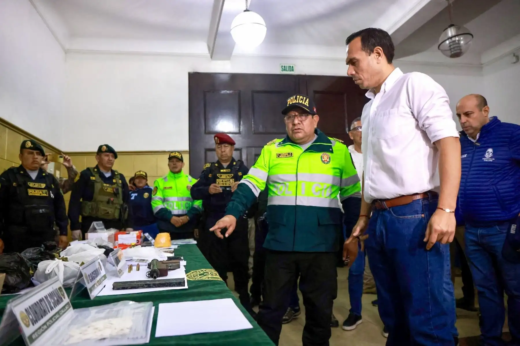 El presidente de la república, José Jerí Oré, lideró un operativo nocturno en el Callao en el marco del estado de emergencia decretado en Lima y el primer puerto para combatir la inseguridad ciudadana. Foto: ANDINA/ Prensa Presidencia