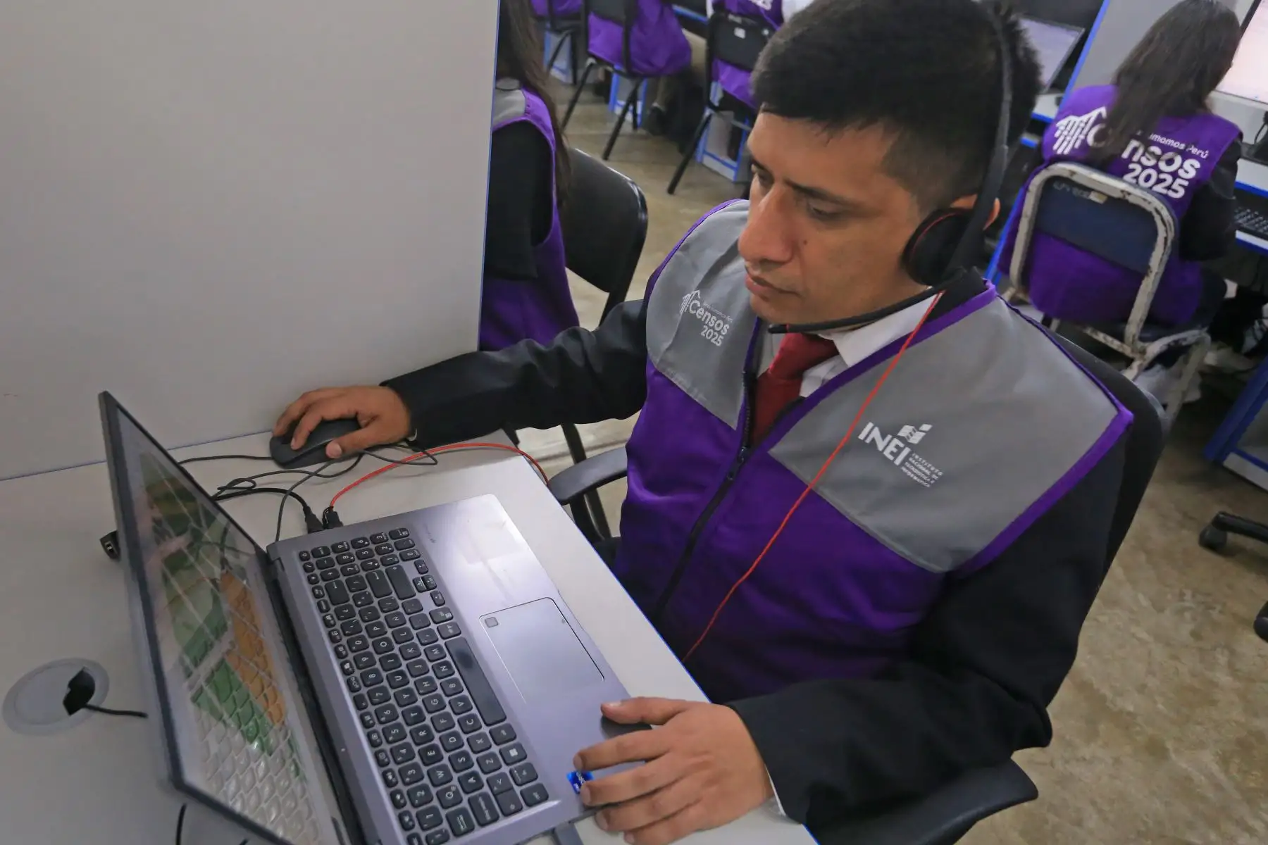 El Instituto Nacional de Estadística e Informática (INEI) informará desde la Central Telefónica de los Censos 2025 sobre los  servicios que brinda esta central en la atención a la ciudadanía durante el proceso censal que culmina el 31 de octubre. Foto: ANDINA/Héctor Vinces