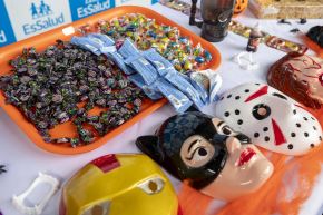 El consumo de golosinas a lo largo de todo el año, pero especialmente en Halloween, debe ser cuidadosamente supervisado por los padres, señala endocrinólogo del INSN-Breña. Foto: Difusión