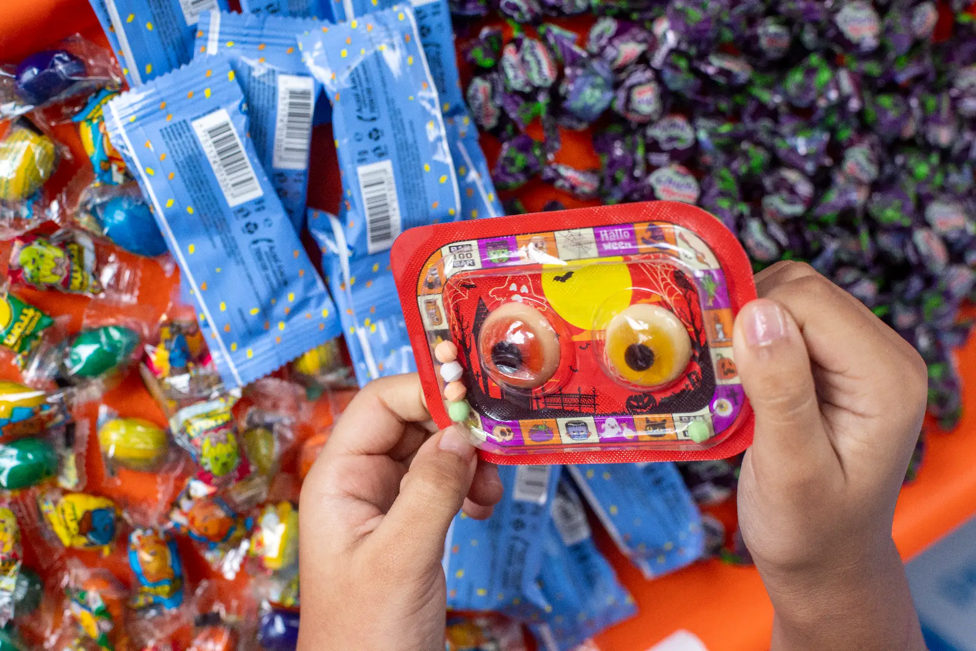 Halloween: INSN Breña advierte sobre lo cuidados que los padres deben tener con sus hijos